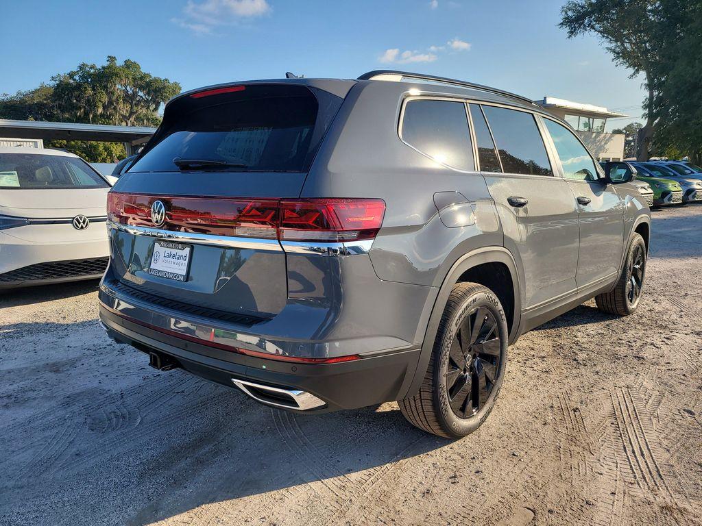 new 2026 Volkswagen Atlas car, priced at $45,840