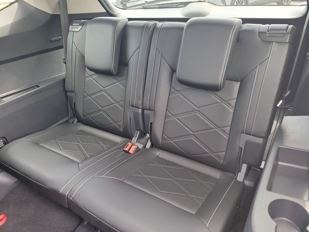 used 2025 Volkswagen Atlas car, priced at $37,544