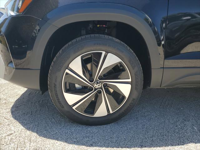 new 2025 Volkswagen Taos car, priced at $31,604