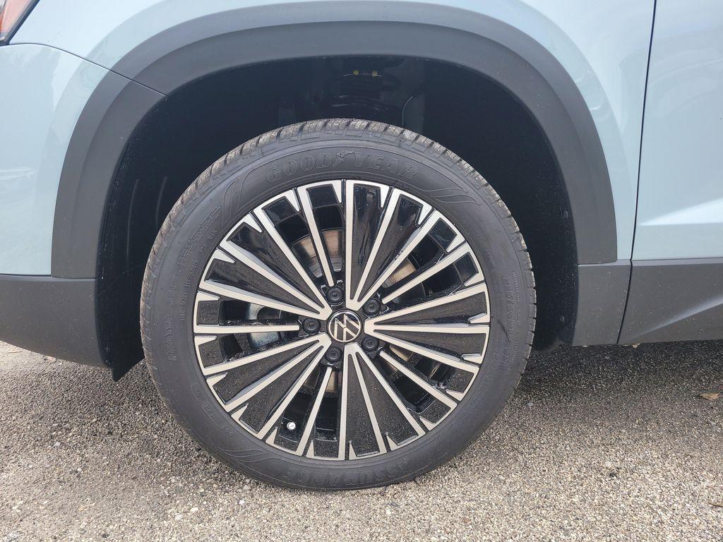 new 2025 Volkswagen Taos car, priced at $27,926