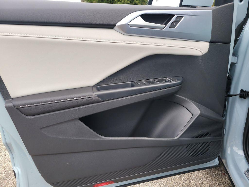 new 2025 Volkswagen Taos car, priced at $27,926