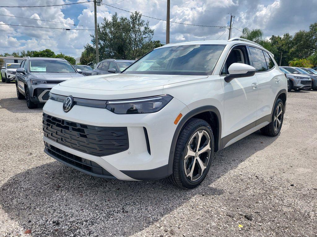 new 2025 Volkswagen Tiguan car, priced at $31,997