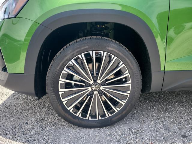 new 2025 Volkswagen Taos car, priced at $31,480