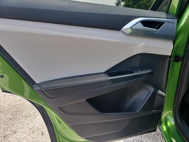new 2025 Volkswagen Taos car, priced at $31,480