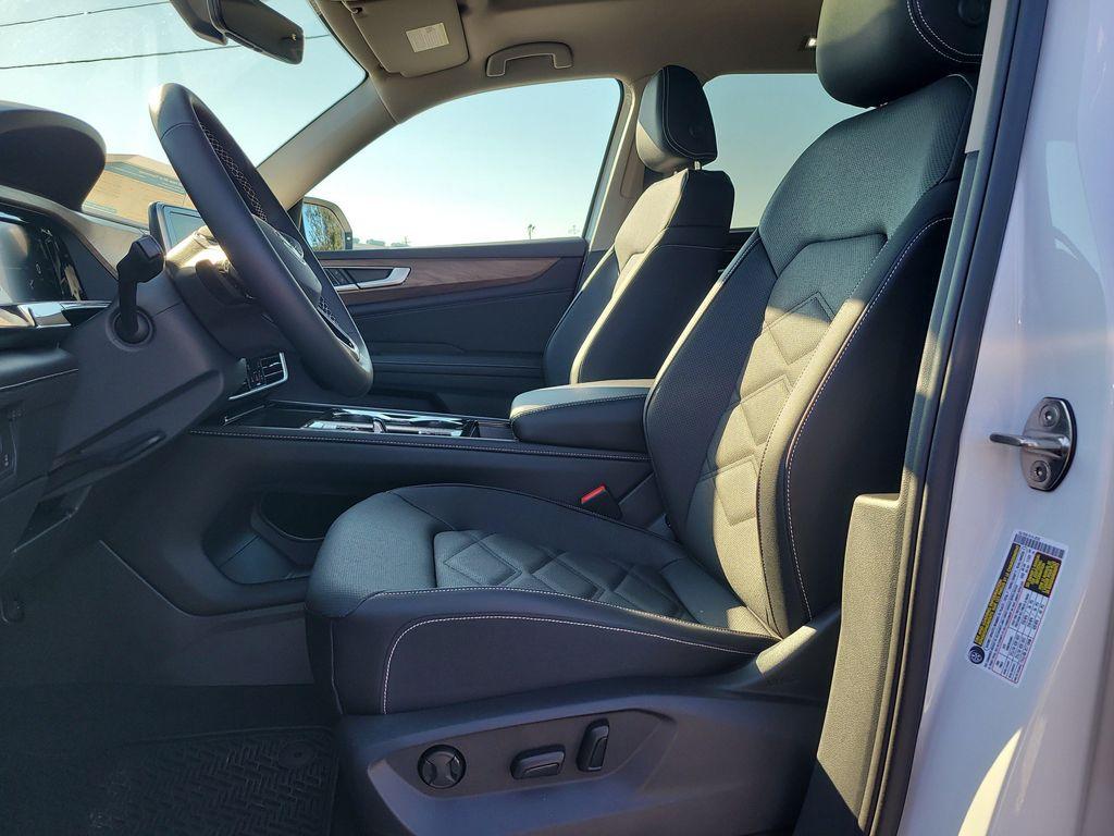 new 2026 Volkswagen Atlas car, priced at $45,340