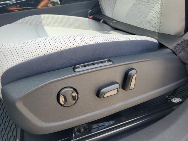 new 2025 Volkswagen ID.4 car, priced at $46,533