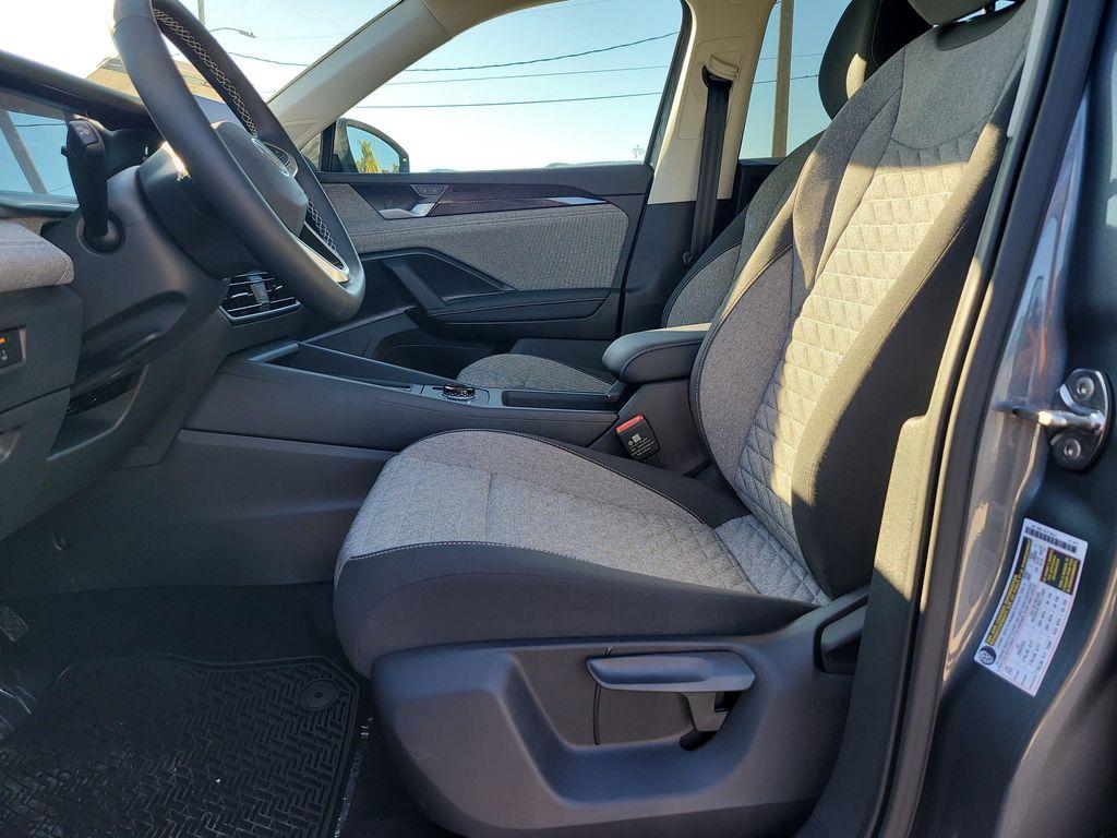 new 2026 Volkswagen Tiguan car, priced at $31,927