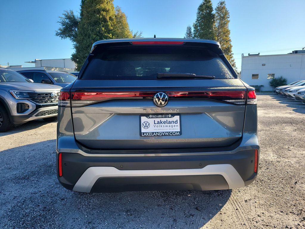 new 2026 Volkswagen Tiguan car, priced at $31,927