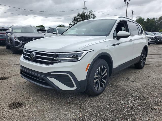 new 2024 Volkswagen Tiguan car, priced at $27,859