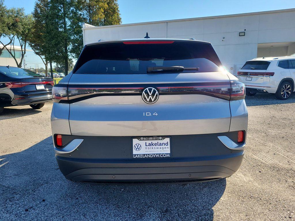 new 2025 Volkswagen ID.4 car, priced at $40,271