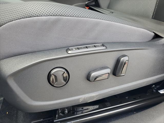 new 2025 Volkswagen ID.4 car, priced at $50,454