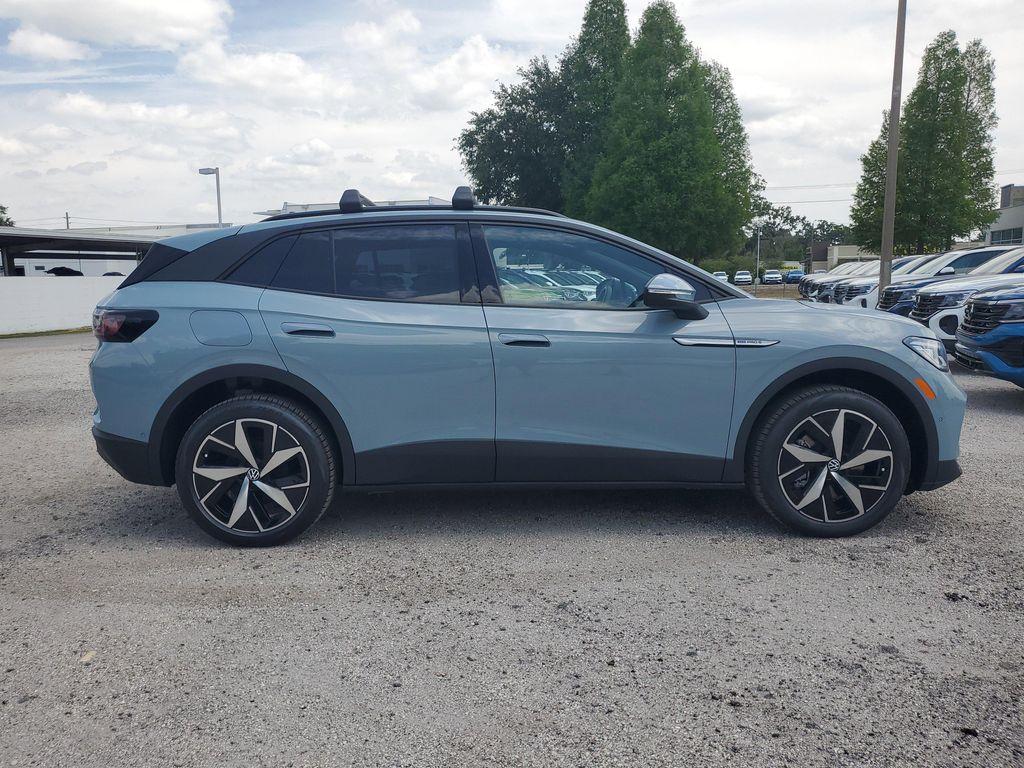 new 2025 Volkswagen ID.4 car, priced at $46,954
