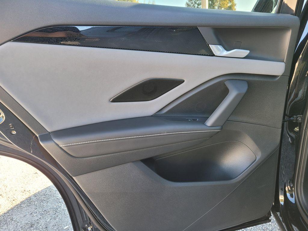 new 2025 Volkswagen Tiguan car, priced at $36,488
