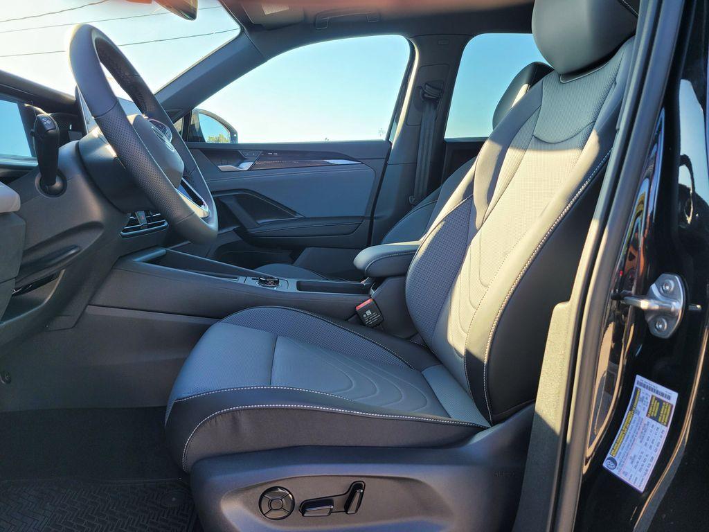 new 2025 Volkswagen Tiguan car, priced at $36,488