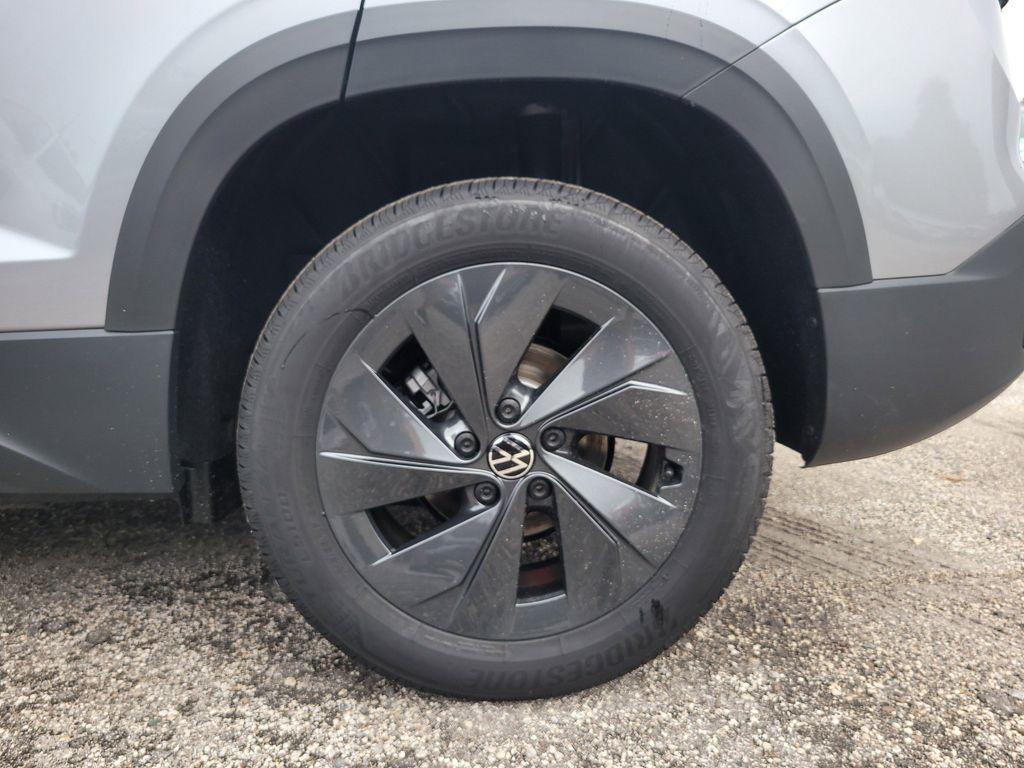 new 2025 Volkswagen Taos car, priced at $26,592