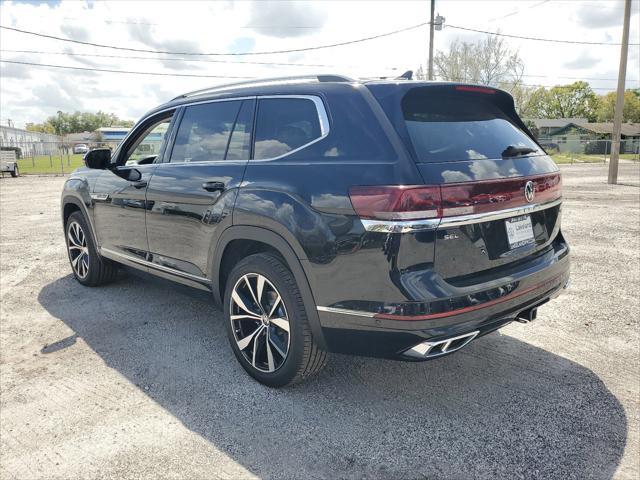 new 2025 Volkswagen Atlas car, priced at $52,266