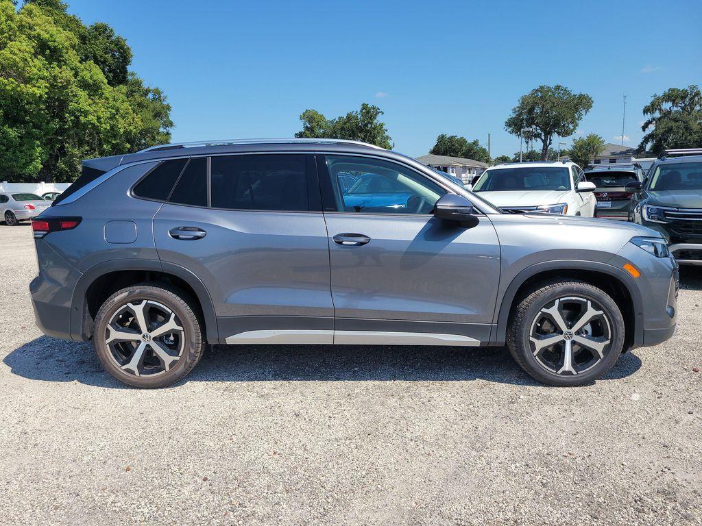 new 2025 Volkswagen Tiguan car, priced at $34,720