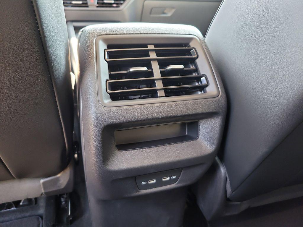 new 2025 Volkswagen Tiguan car, priced at $34,720
