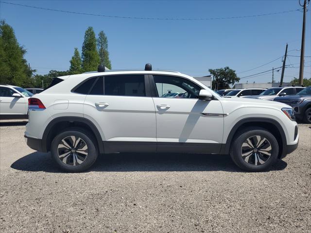 new 2025 Volkswagen Atlas Cross Sport car, priced at $36,631