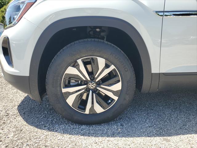 new 2025 Volkswagen Atlas Cross Sport car, priced at $36,631
