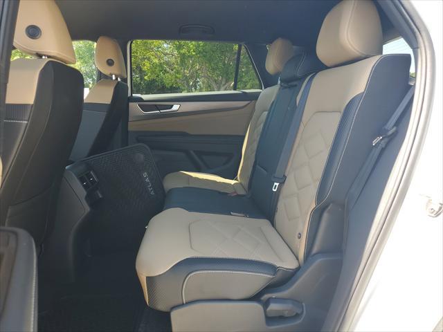new 2025 Volkswagen Atlas Cross Sport car, priced at $36,631
