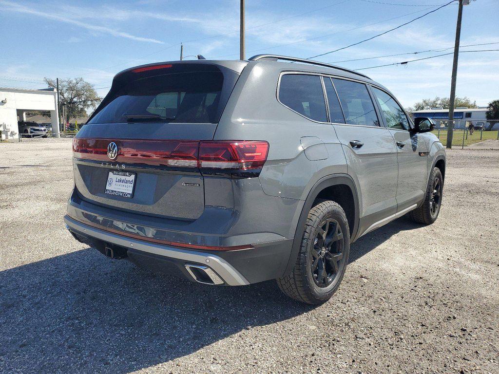 new 2025 Volkswagen Atlas car, priced at $42,521