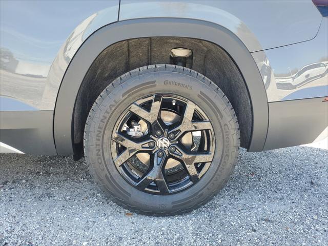new 2025 Volkswagen Atlas car, priced at $45,771