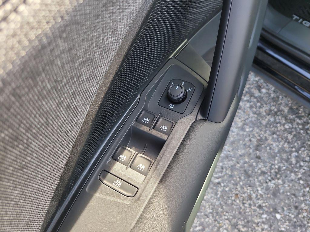 new 2026 Volkswagen Tiguan car, priced at $31,845