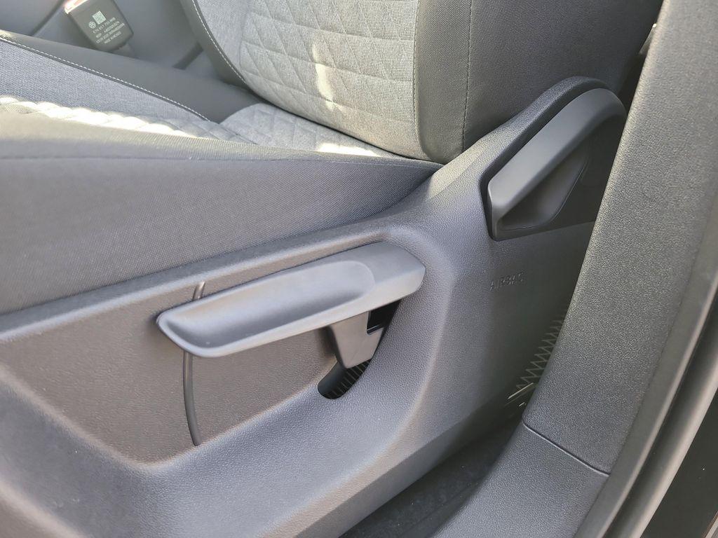 new 2026 Volkswagen Tiguan car, priced at $31,845