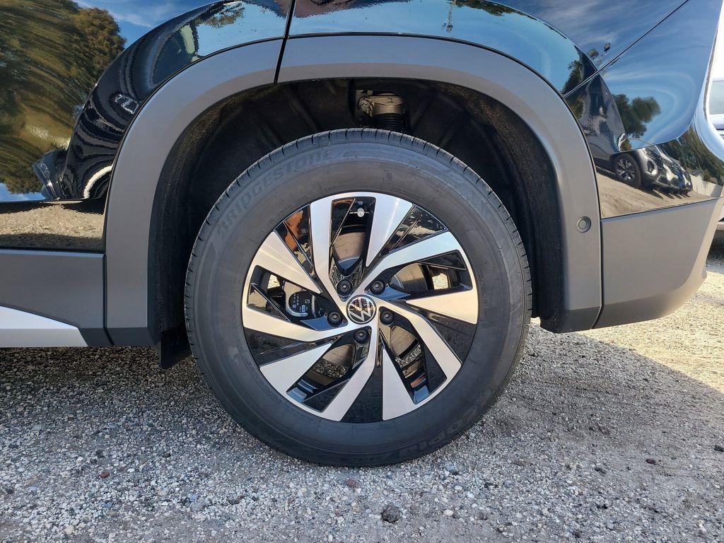 new 2026 Volkswagen Tiguan car, priced at $31,845