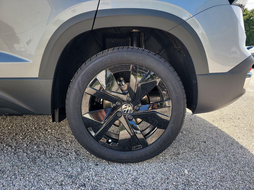 new 2025 Volkswagen Taos car, priced at $31,147