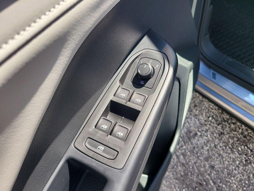 new 2025 Volkswagen Taos car, priced at $31,147