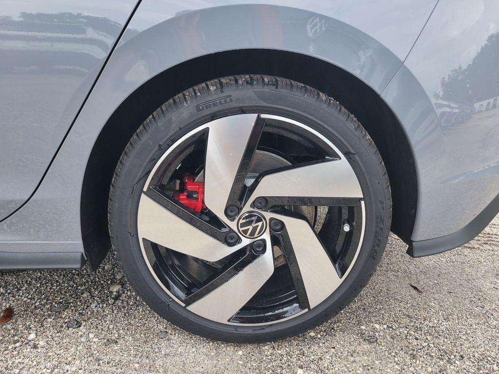 new 2025 Volkswagen Golf GTI car, priced at $33,554