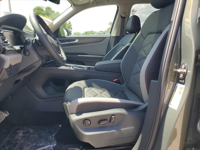 new 2025 Volkswagen Atlas car, priced at $47,092