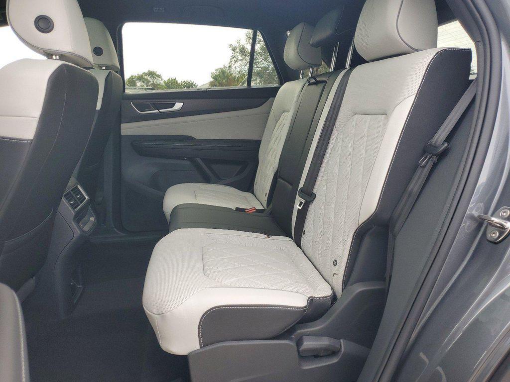 new 2025 Volkswagen Atlas Cross Sport car, priced at $48,846