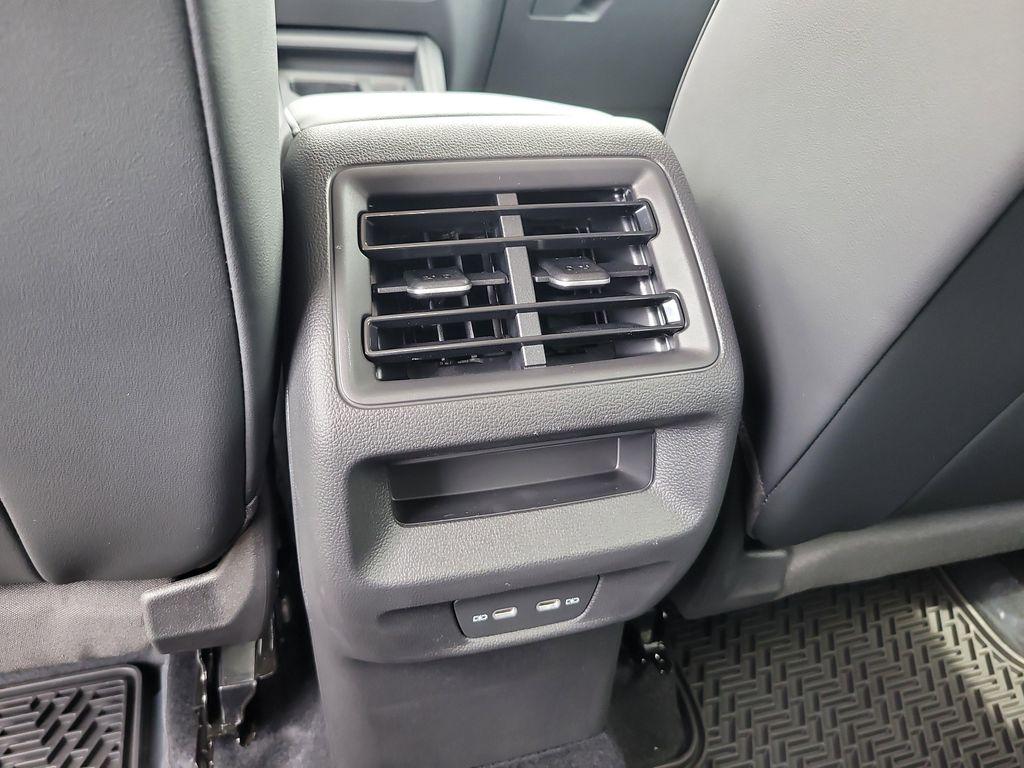 new 2025 Volkswagen Tiguan car, priced at $32,429