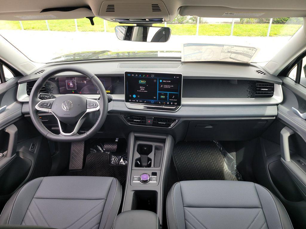 new 2025 Volkswagen Tiguan car, priced at $32,429
