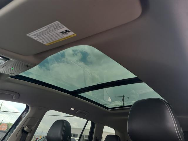 used 2024 Volkswagen Atlas car, priced at $37,458