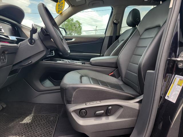 used 2024 Volkswagen Atlas car, priced at $37,458