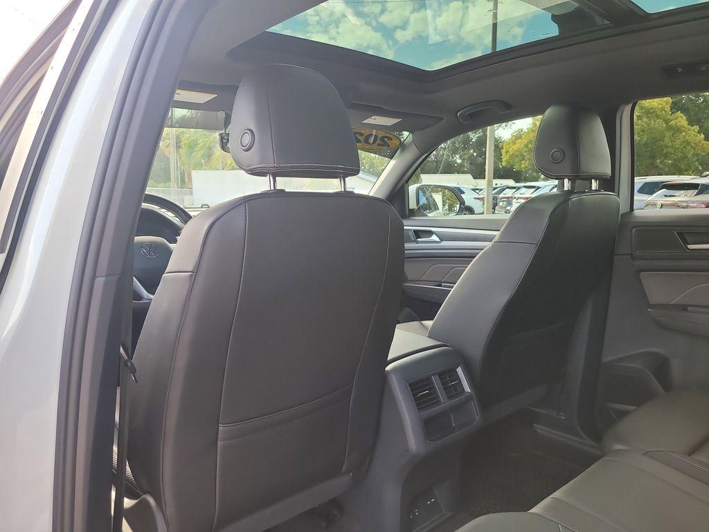 used 2023 Volkswagen Atlas Cross Sport car, priced at $31,000