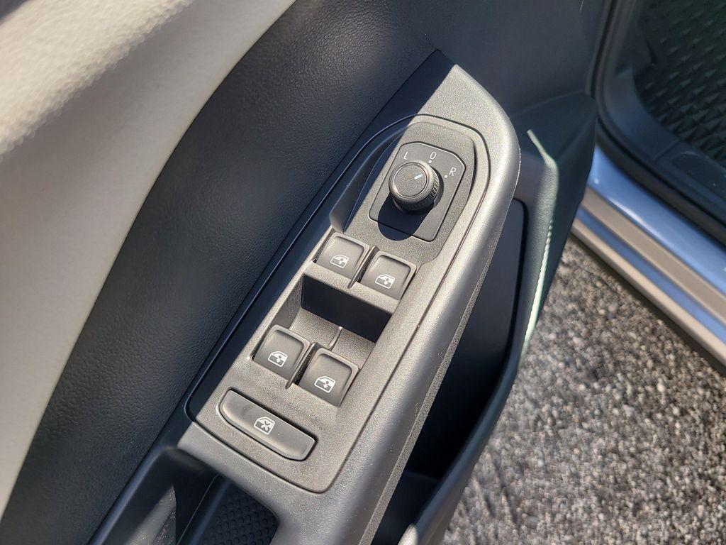 new 2025 Volkswagen Taos car, priced at $25,453