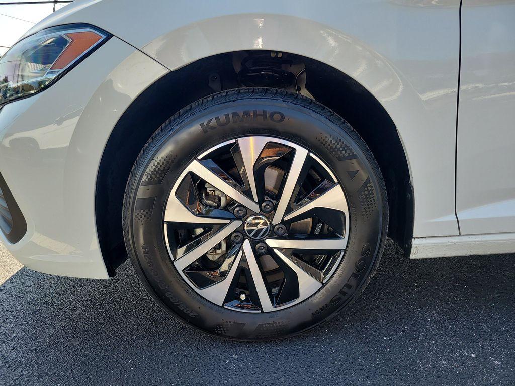 used 2024 Volkswagen Jetta car, priced at $17,587