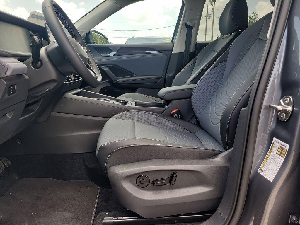 new 2025 Volkswagen Tiguan car, priced at $31,029