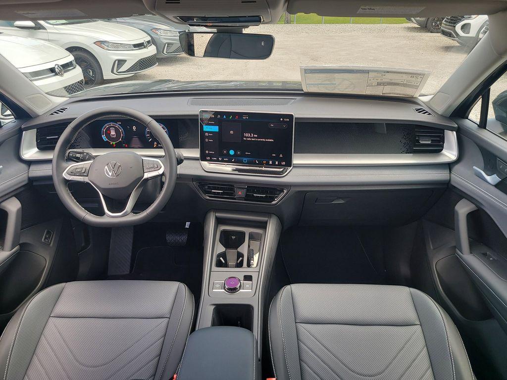 new 2025 Volkswagen Tiguan car, priced at $31,029