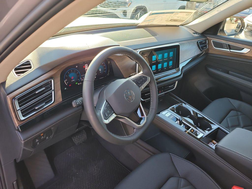 new 2026 Volkswagen Atlas car, priced at $46,610