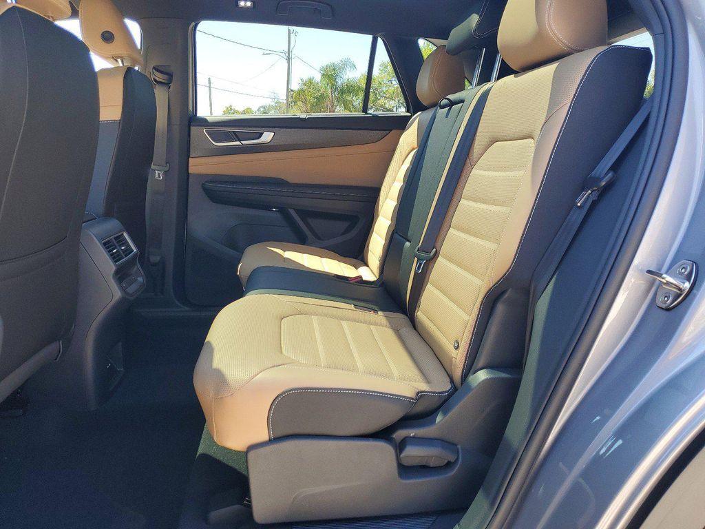 new 2025 Volkswagen Atlas Cross Sport car, priced at $46,036