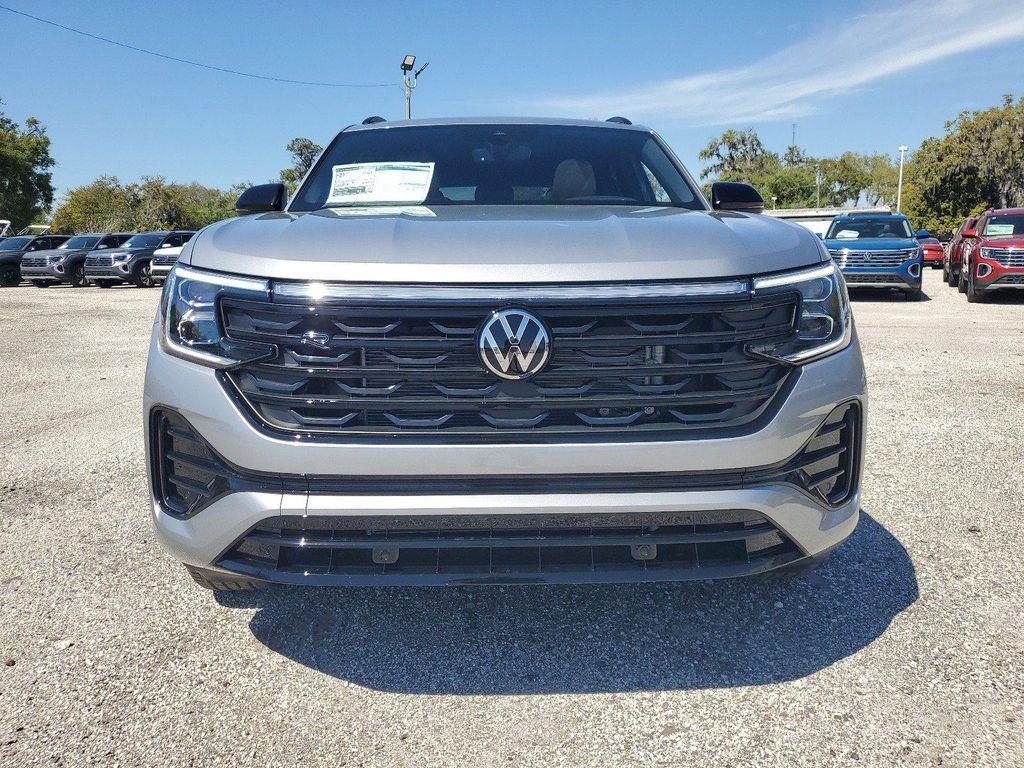new 2025 Volkswagen Atlas Cross Sport car, priced at $46,036
