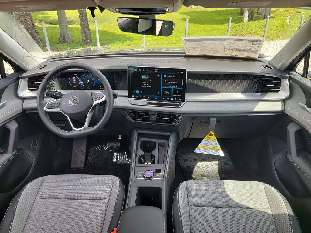 new 2025 Volkswagen Tiguan car, priced at $31,861