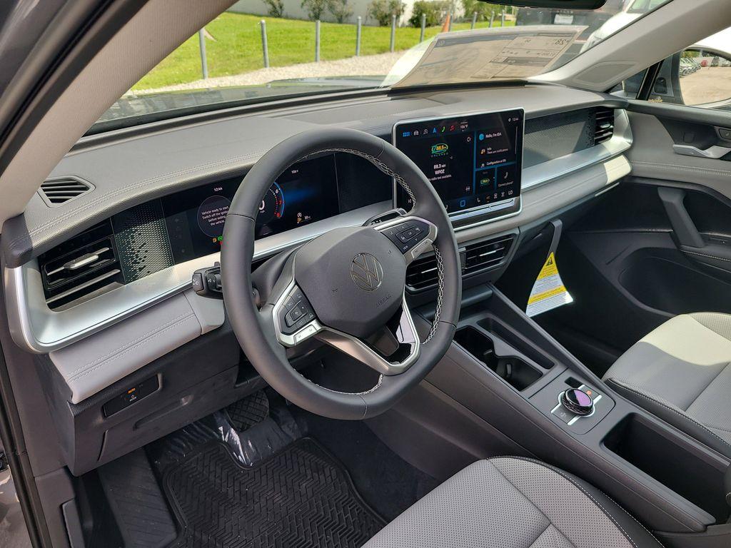 new 2025 Volkswagen Tiguan car, priced at $31,861