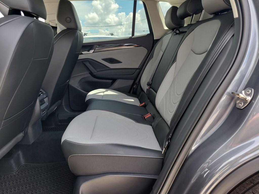 new 2025 Volkswagen Tiguan car, priced at $31,861
